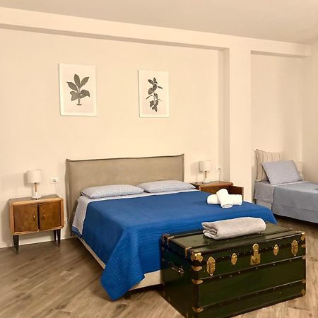 Lu.Lu Suite And Rooms Plasencia Exterior foto